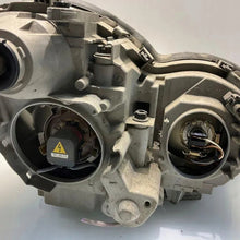 Load image into Gallery viewer, Frontscheinwerfer Mercedes-Benz A2038201161 Ein Satz Scheinwerfer Headlight SCH4695630522fv