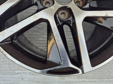 Load image into Gallery viewer, 1x Alufelge 18 Zoll 8.0" 5x108 48ET Glanz Schwarz 9677989877 Peugeot 308 FEL6765420128zr