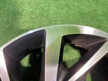 Load image into Gallery viewer, 1x Alufelge 16 Zoll 6.5" 5x112 48ET 5TA601025K VW Touran Rim Wheel FEL3485726017ig