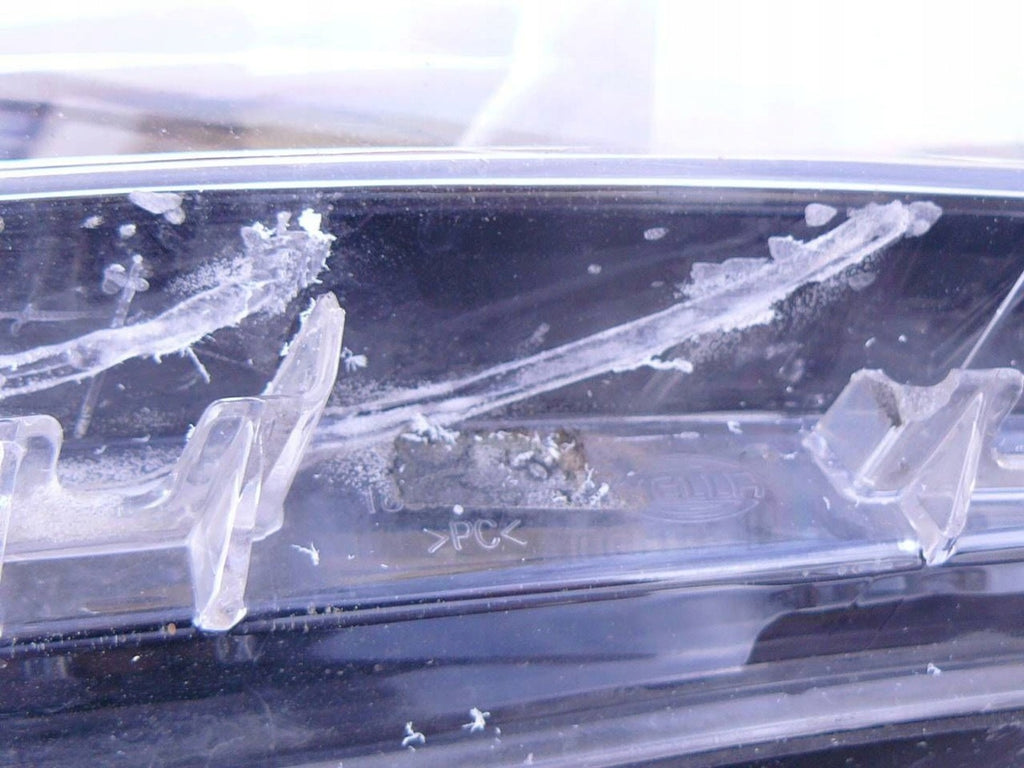 Frontscheinwerfer Opel Vivaro B Trafic III 260100647R Rechts Headlight