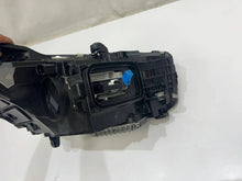 Laden Sie das Bild in den Galerie-Viewer, Frontscheinwerfer Mercedes-Benz W206 A2069062903 Links Scheinwerfer Headlight SCH1074423605jy