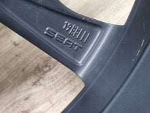 Laden Sie das Bild in den Galerie-Viewer, 1x Alufelge 18 Zoll 5x112 5F0601025AA Seat Leon Rim Wheel FEL1206320684ou