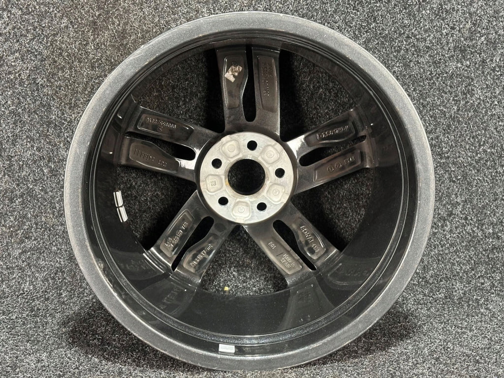 1x Alufelge 17 Zoll 82A601025K Audi A1 Rim Wheel FEL8624403144si