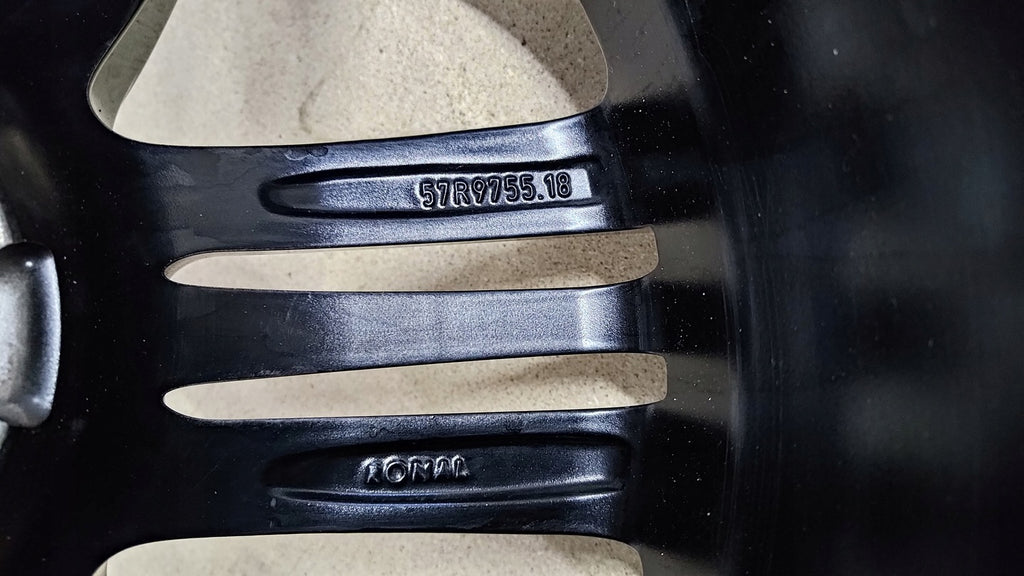 1x Alufelge 19 Zoll 7.5" 5x114.3 50ET 57R9755 Toyota V Rim Wheel