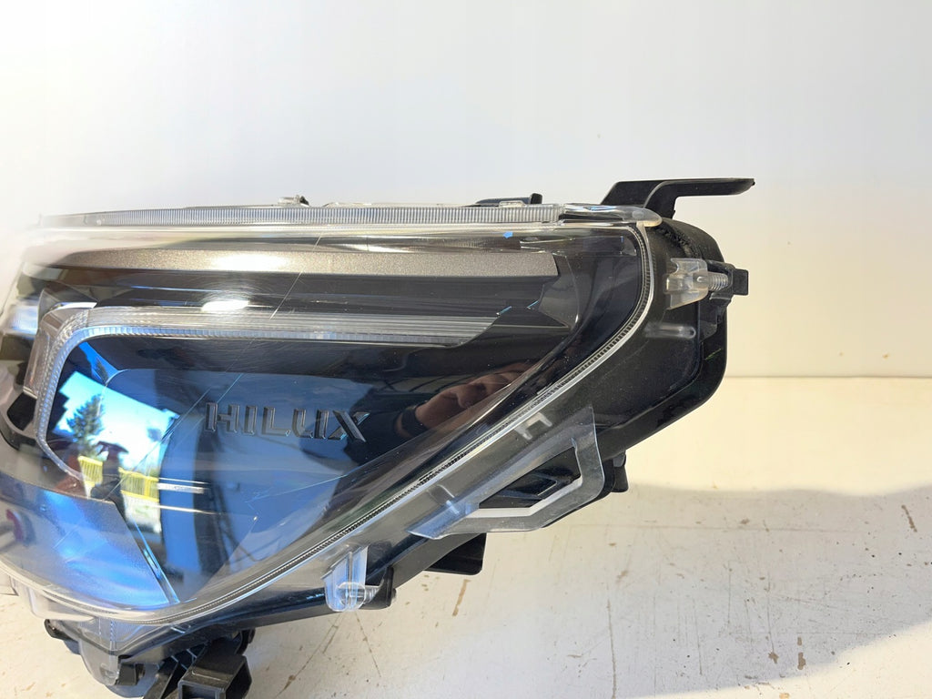 Frontscheinwerfer Toyota Hilux VIII LED Links Scheinwerfer Headlight SCH3047144379wx