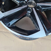 Load image into Gallery viewer, 1x Alufelge 17 Zoll 7.0" 5x108 44ET Glanz Schwarz 9843281480 Opel Astra L FEL4191140391qx