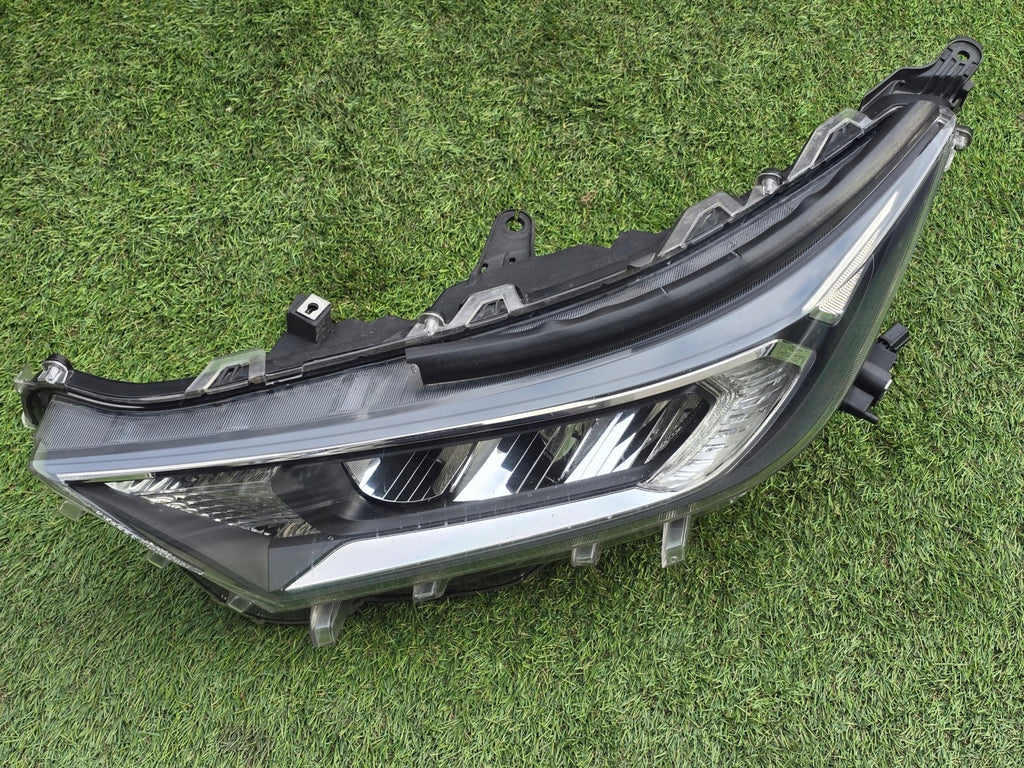 Frontscheinwerfer Toyota V Links Scheinwerfer Headlight SCH6107967121iq