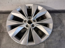 Load image into Gallery viewer, 1x Alufelge 18 Zoll 8.0" 5x112 44ET 3V0601025R Skoda Superb Rim Wheel FEL2944093482jw