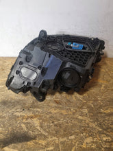Laden Sie das Bild in den Galerie-Viewer, Frontscheinwerfer Mercedes-Benz Coupe A2369060201 LED Rechts Headlight SCH9050187102lt