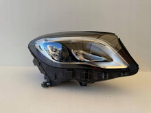 Laden Sie das Bild in den Galerie-Viewer, Frontscheinwerfer Mercedes-Benz Gla A1569067000 LED Rechts Headlight SCH8260274739rw