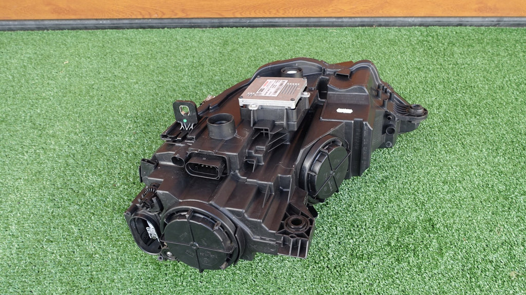 Frontscheinwerfer Audi A3 8V0941006E Xenon Rechts Scheinwerfer Headlight SCH1035163781jr