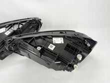 Laden Sie das Bild in den Galerie-Viewer, Frontscheinwerfer Mercedes-Benz W177 Ein Satz Scheinwerfer Headlight SCH4750610710xp