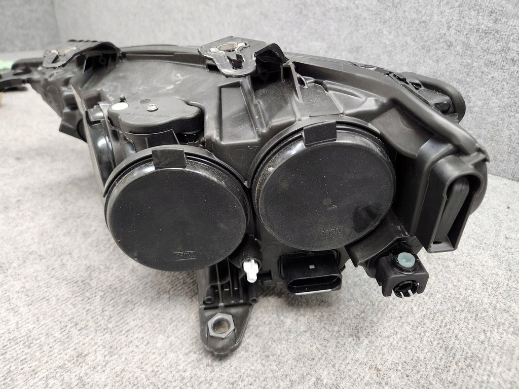 Frontscheinwerfer Audi A1 82A941004 Rechts Scheinwerfer Headlight SCH6883301218wg