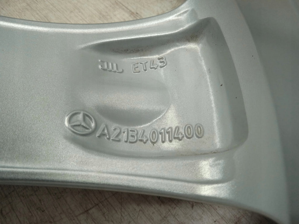 1x Alufelge 18 Zoll 8.0" 5x112 43ET Glanz Silber A2134011400 Mercedes-Benz W213 FEL8308475978bt