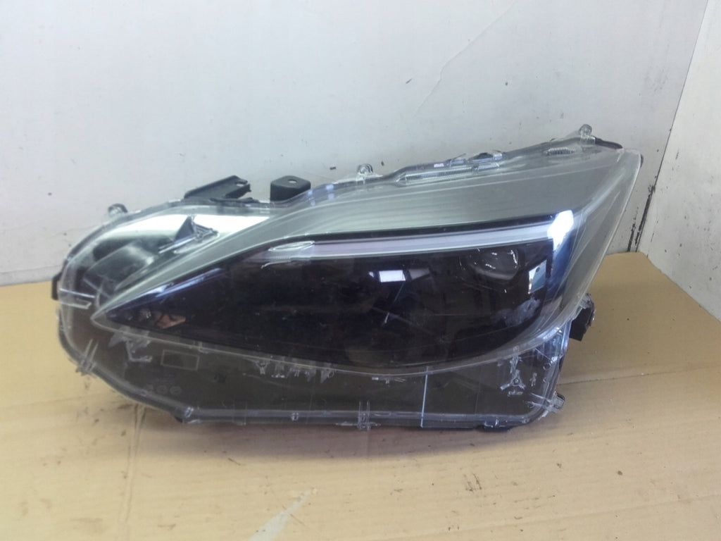 Frontscheinwerfer Toyota Yaris Cross Links Scheinwerfer Headlight SCH8121731566dp