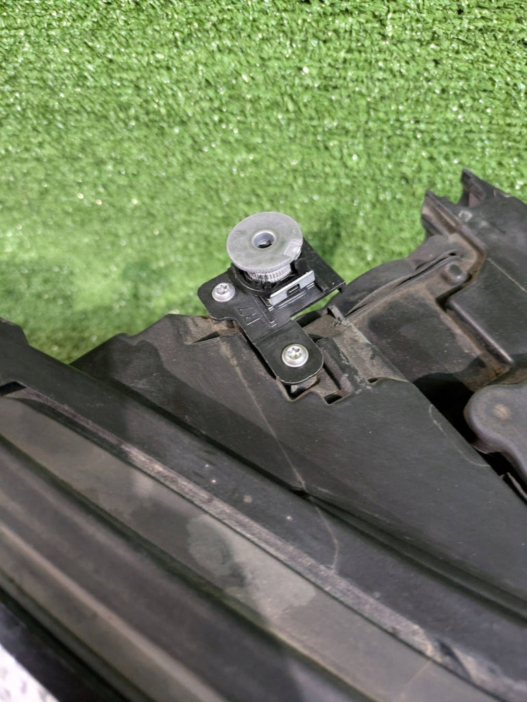 Frontscheinwerfer Seat Tarraco 5FJ941008 Rechts Scheinwerfer Headlight SCH1379219708vb