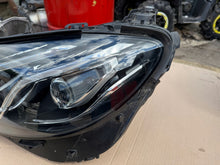 Laden Sie das Bild in den Galerie-Viewer, Frontscheinwerfer Mercedes-Benz W213 A2139064504 LED Links Headlight SCH9309717459mj