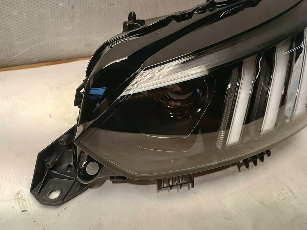 Frontscheinwerfer Peugeot 2008 208 II 1682772680 Full LED Rechts oder Links