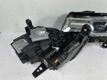 Laden Sie das Bild in den Galerie-Viewer, Frontscheinwerfer Jeep Grand Cherokee Wk2 I 68289238AG 68289239AG Ein Satz SCH6493972713hd