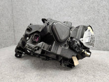 Laden Sie das Bild in den Galerie-Viewer, Frontscheinwerfer Audi Q2 81A941012 LED Rechts Scheinwerfer Headlight SCH5751787263qe