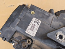 Load image into Gallery viewer, Frontscheinwerfer VW Passat 3C0941751K 3C0941752K Ein Stück (Rechts oder Links) SCH1827925176yq