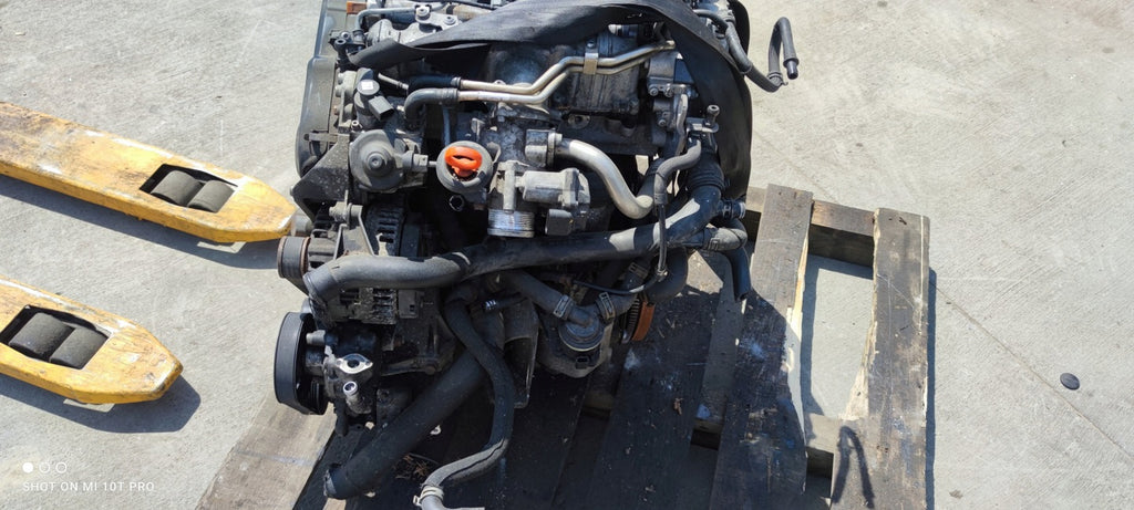 Motor Audi A4 B8 CAGB 2.0 TDI 136PS 100kW Diesel Engine Komplett