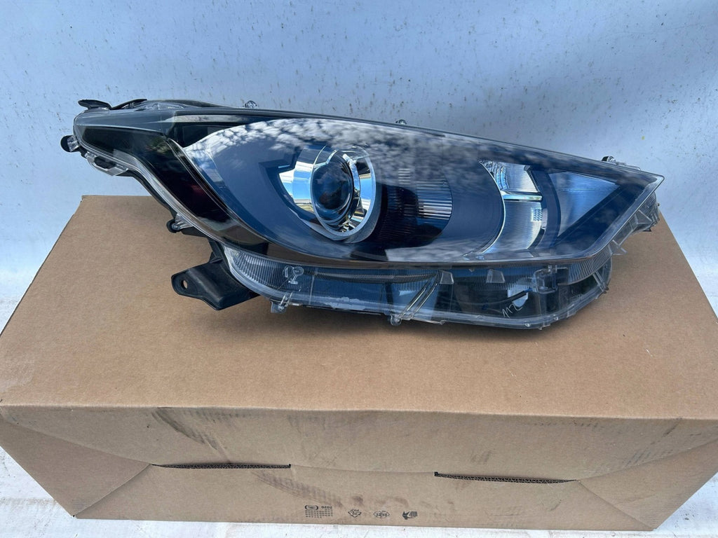 Frontscheinwerfer Toyota Yaris 81130K0060 Rechts Scheinwerfer Headlight SCH5231370193ii