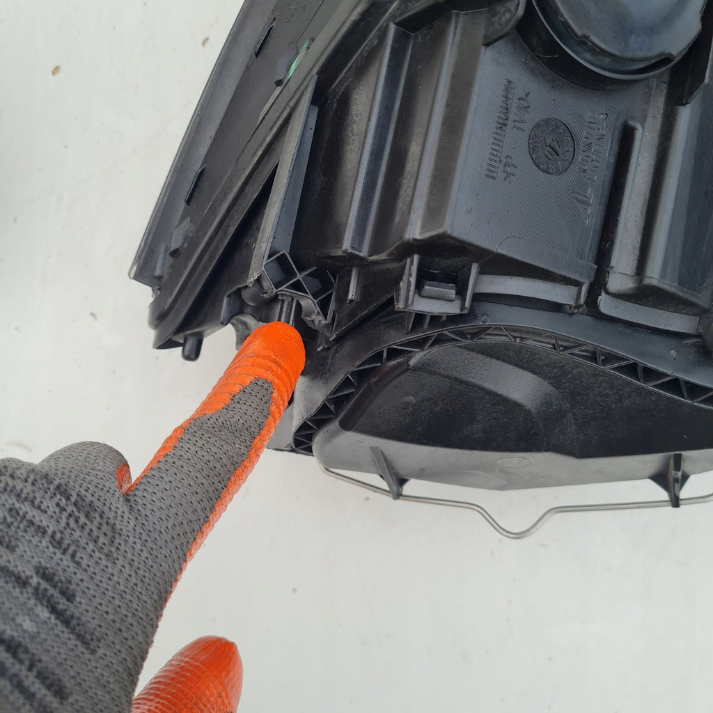 Frontscheinwerfer Audi Tt 8J0941003D 8J0941004D Xenon Rechts oder Links SCH2764801511qd