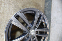 Laden Sie das Bild in den Galerie-Viewer, 1x Alufelge 17 Zoll KBA50930 VW Golf Vii Rim Wheel FEL6780436954ul