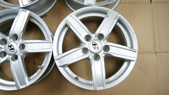 4x Alufelge 16 Zoll 6.5" 5x114.3 50ET Silber KH216516 Hyundai I Rim Wheel FEL4799322794pr