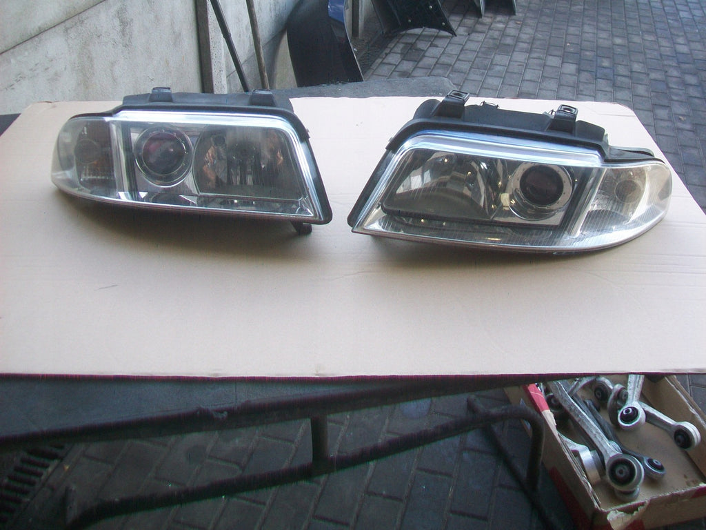 Frontscheinwerfer Audi A4 B5 8D0941003 Ein Stück (Rechts oder Links) Headlight