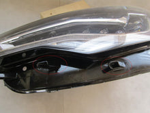 Laden Sie das Bild in den Galerie-Viewer, Frontscheinwerfer Audi A6 C7 4G0941773C LED Ein Stück (Rechts oder Links) SCH6457071509pr