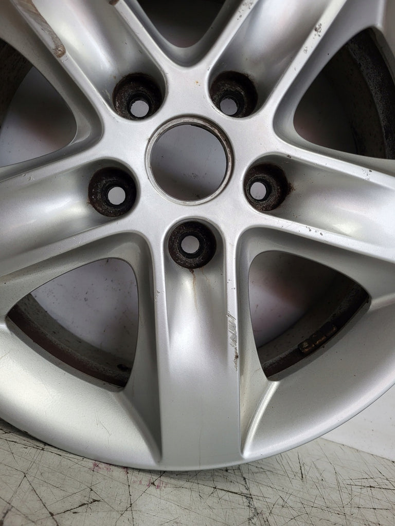 1x Alufelge 16 Zoll 6.0" 5x114.3 51ET Glanz 52910-1H235 Hyundai I30 Ceed
