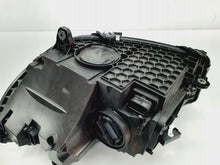 Laden Sie das Bild in den Galerie-Viewer, Frontscheinwerfer Mercedes-Benz W206 A2069067203 LED Rechts Headlight SCH3667582963ik