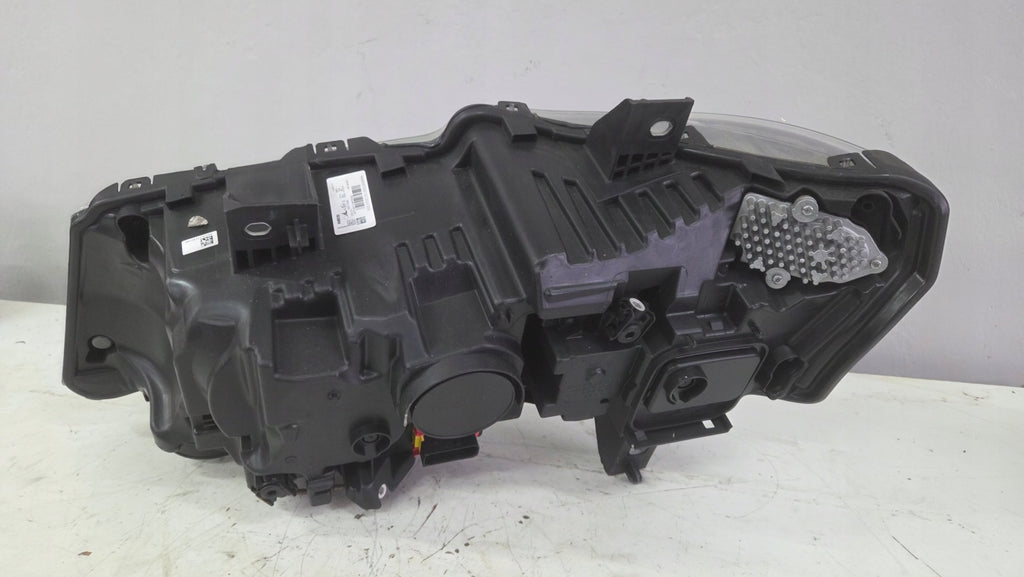 Frontscheinwerfer Iveco I 58029054830 LED Rechts Scheinwerfer Headlight SCH4080471128if
