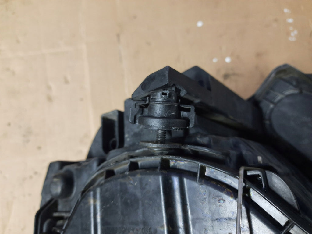 Frontscheinwerfer VW Golf VII Sportsvan 517941006B Rechts Scheinwerfer Headlight SCH5873679041ju