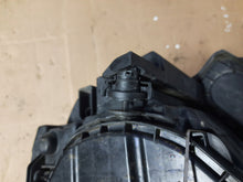 Load image into Gallery viewer, Frontscheinwerfer VW Golf VII Sportsvan 517941006B Rechts Scheinwerfer Headlight SCH5873679041ju