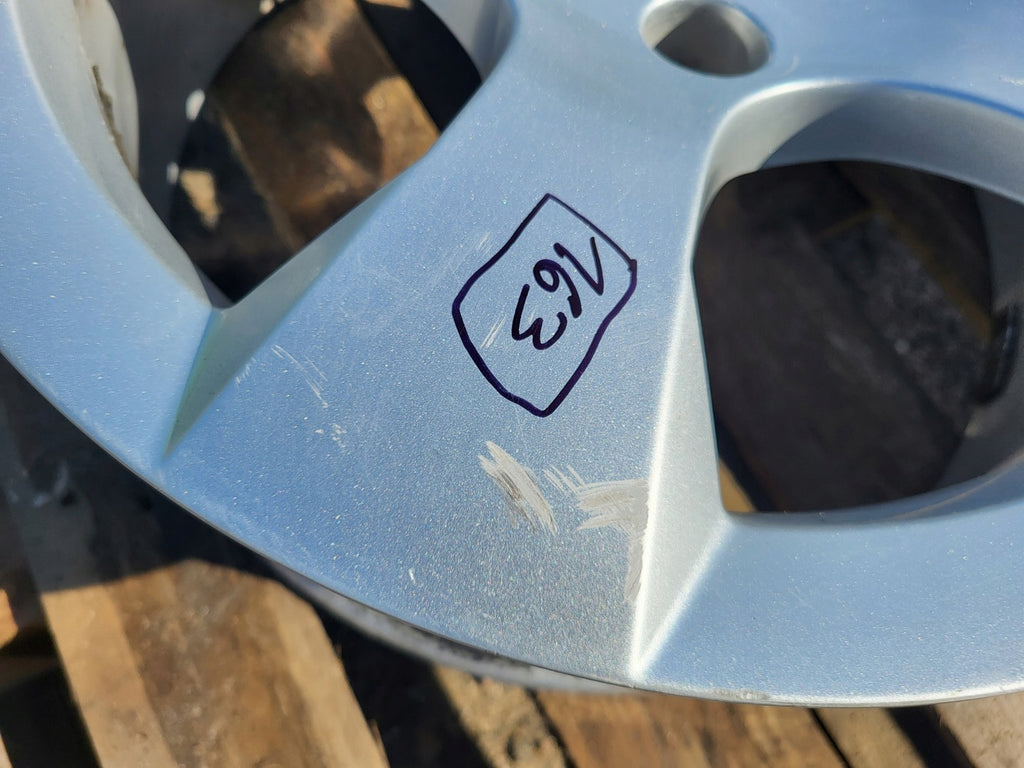 1x Alufelge 17 Zoll 7.5" 4x108 29ET 9684883880 Peugeot Rim Wheel