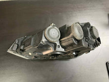 Load image into Gallery viewer, Frontscheinwerfer VW Polo 2G1941006 Rechts Scheinwerfer Headlight SCH4240909102nr