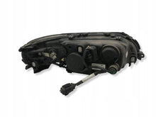 Laden Sie das Bild in den Galerie-Viewer, Frontscheinwerfer Volvo V70 II 30698835 Links Scheinwerfer Headlight SCH9944938128tf