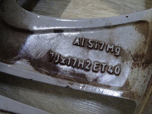 Load image into Gallery viewer, 1x Alufelge 17 Zoll 7.0&quot; 5x114.3 40ET KE409-4E200, 8201485175 Nissan 1 Rim Wheel