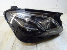 Laden Sie das Bild in den Galerie-Viewer, Frontscheinwerfer Mercedes-Benz W213 A2139069608 Full LED Rechts Headlight SCH8395909296vo