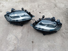 Load image into Gallery viewer, Frontscheinwerfer Audi A4 B8 8K0941004A 8K0941003A Ein Satz Headlight SCH3736921795km