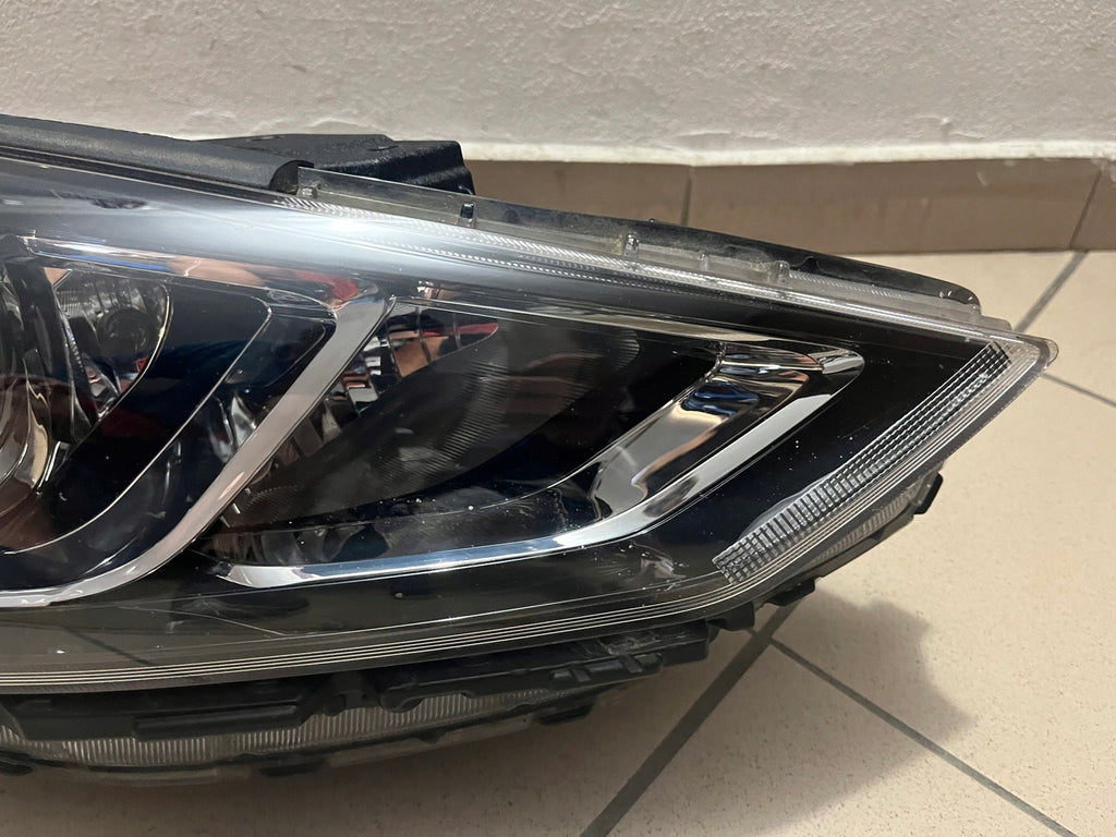 Frontscheinwerfer Hyundai I30 III 92102-G4510 Rechts Scheinwerfer Headlight