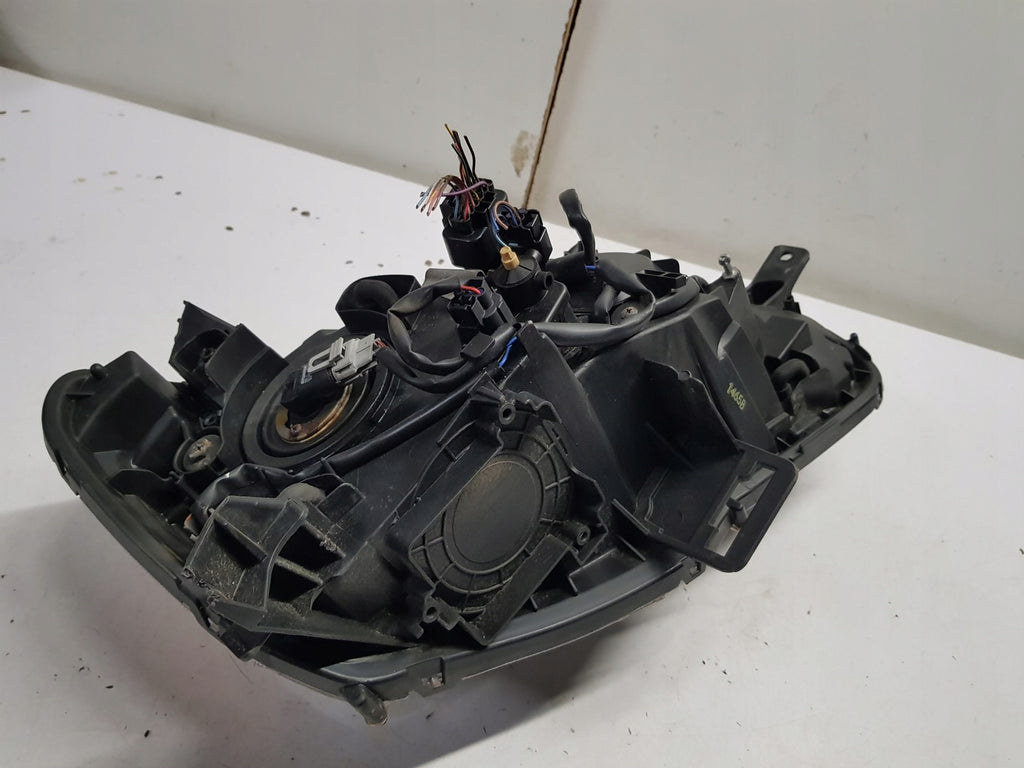 Frontscheinwerfer Mitsubishi Lancer VIII 8301C337 Links Scheinwerfer Headlight