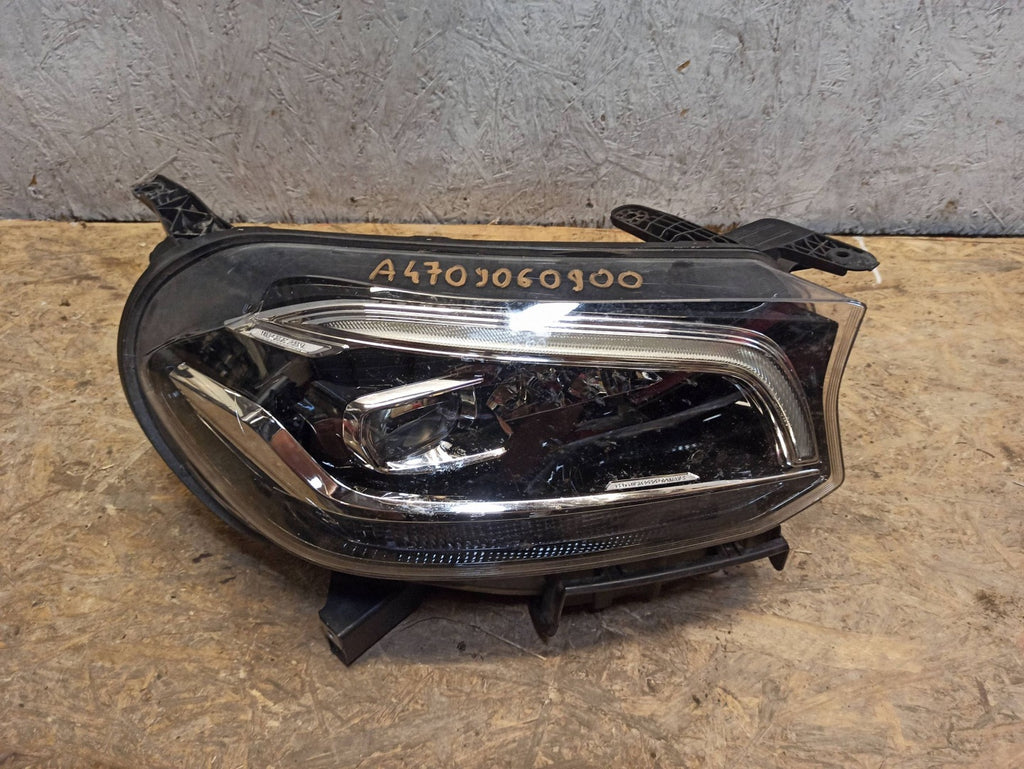 Frontscheinwerfer Mercedes-Benz A4709060900 Rechts Scheinwerfer Headlight SCH8643304974ga