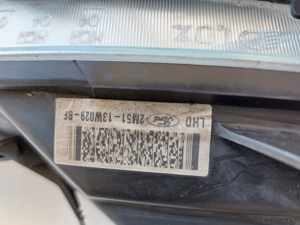 Frontscheinwerfer Ford Focus 2M51-13W030-BF 2M51-13W029-BF Ein Satz Headlight SCH5576836174om