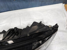 Laden Sie das Bild in den Galerie-Viewer, Frontscheinwerfer Skoda Fabia I 6V1941015D Vorderseite Scheinwerfer Headlight SCH1301356528mb