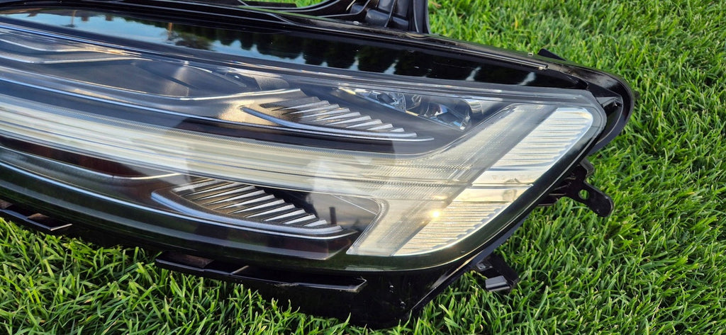 Frontscheinwerfer Volvo V60 II S60 III 32365339 LED Rechts oder Links SCH8728088537go