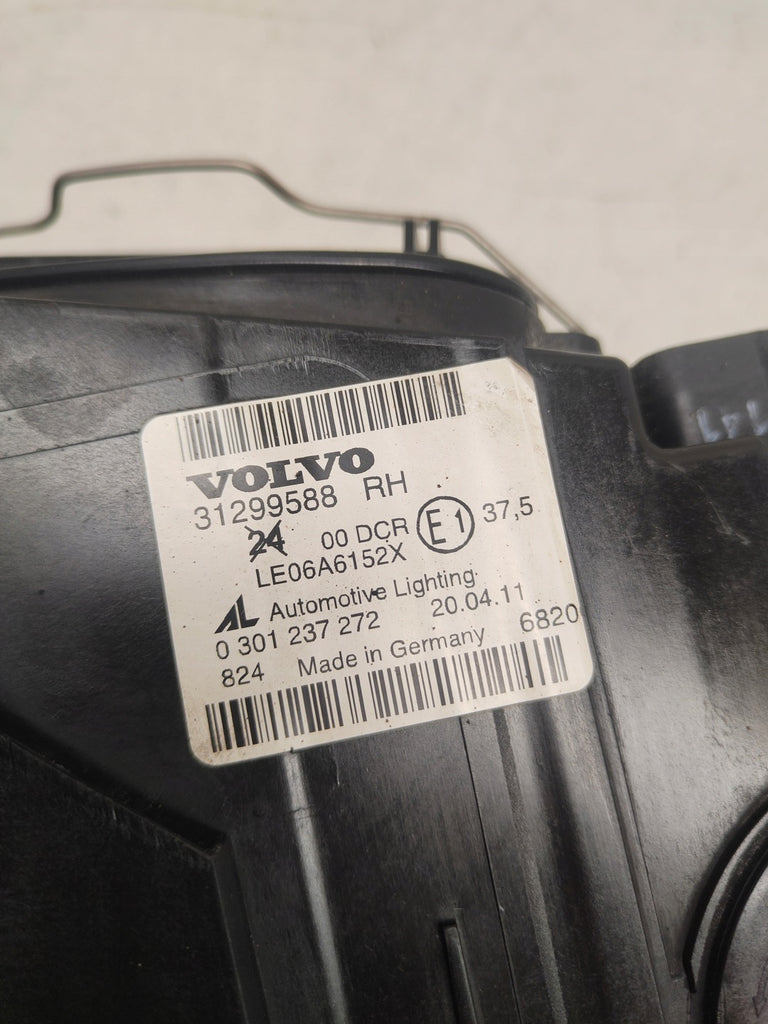 Frontscheinwerfer Volvo S40 II 31299588 Xenon Rechts Scheinwerfer Headlight SCH5716518106ji